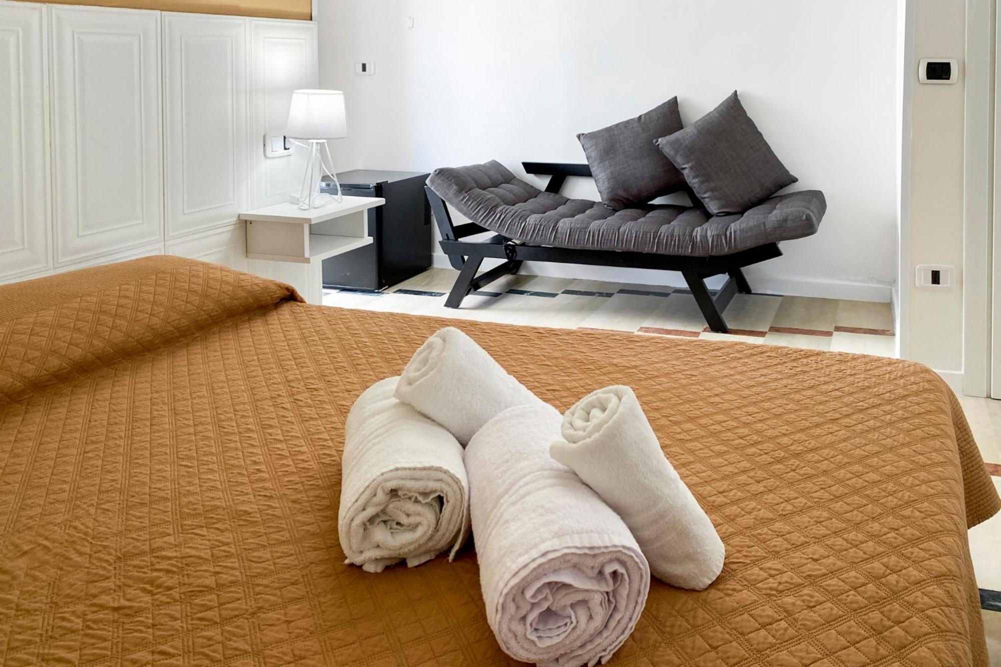 Solaris Paestum Bed & Breakfast Exterior photo